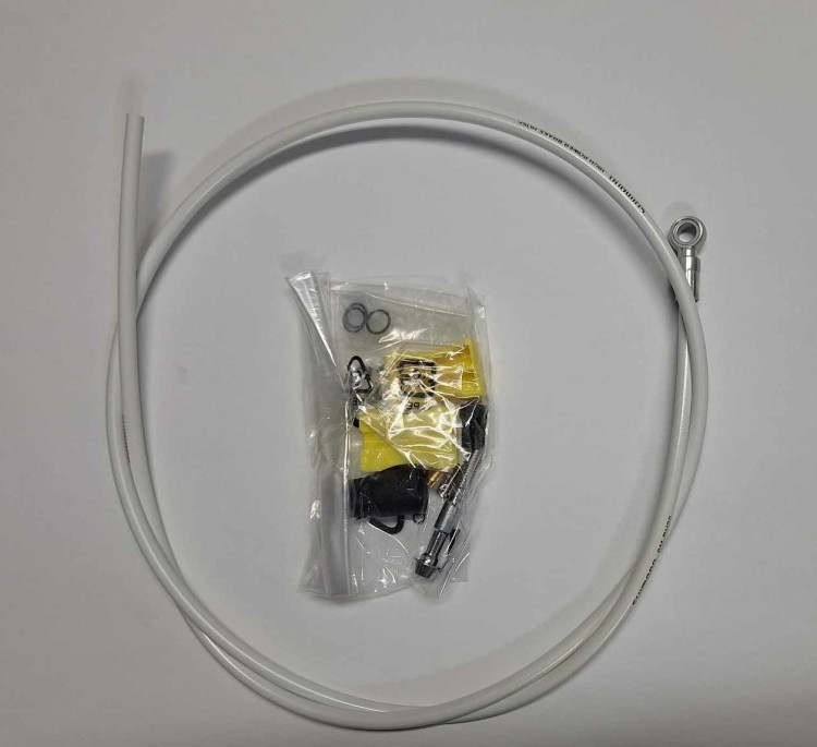 przewód SM-BH90-SBW.jpg