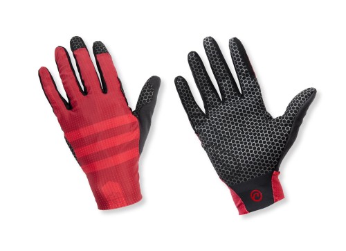 2022_Accent_2000x1450_gloves_HEX_02_0.jpg