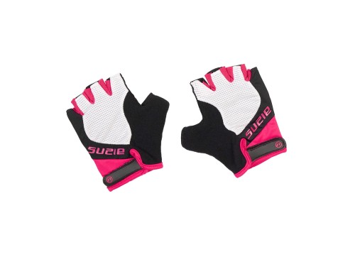 2022_Accent_2000x1450_gloves_SUZIE.jpg